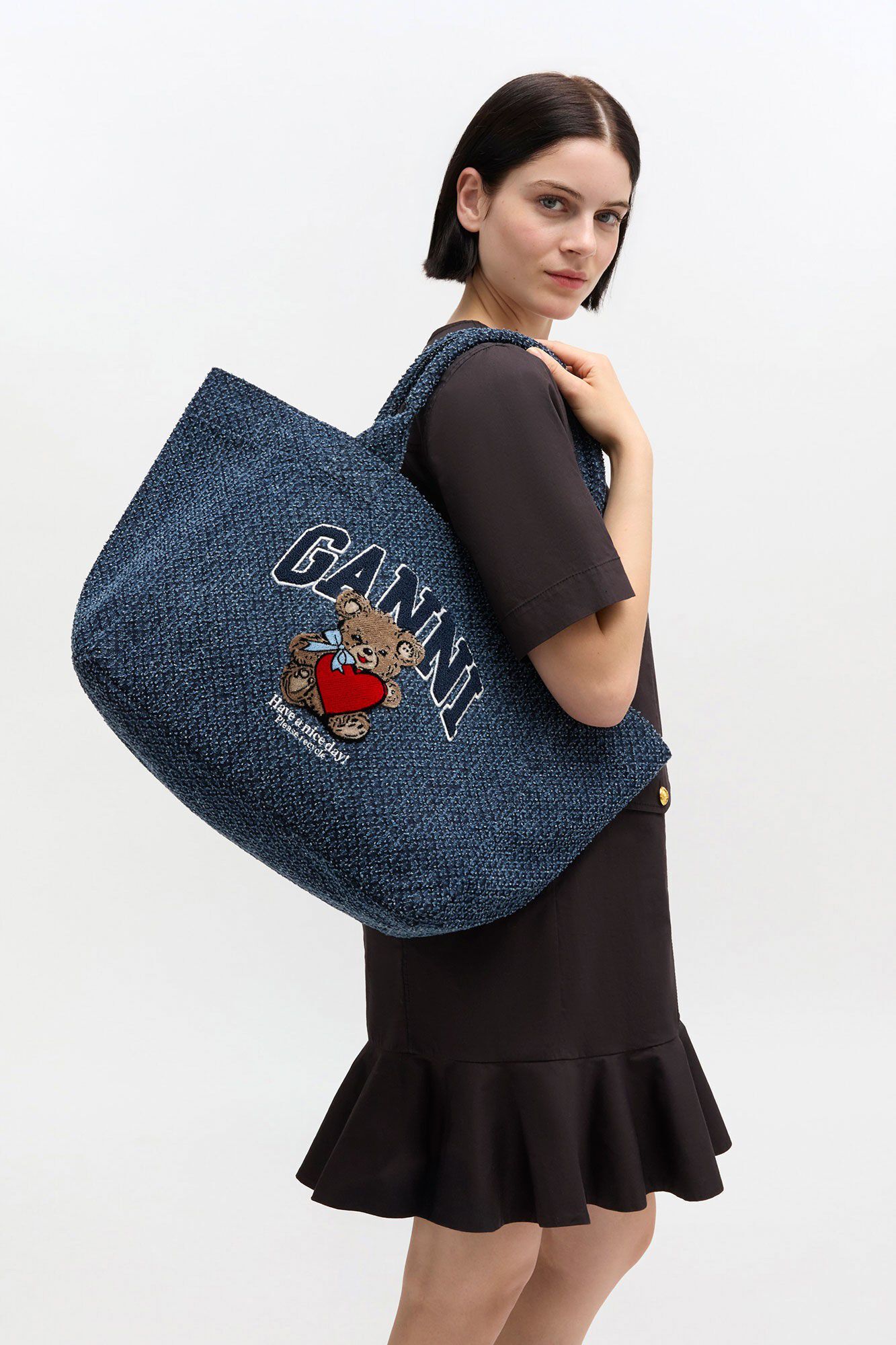 Medium Trapeze Shopper Bear Denim