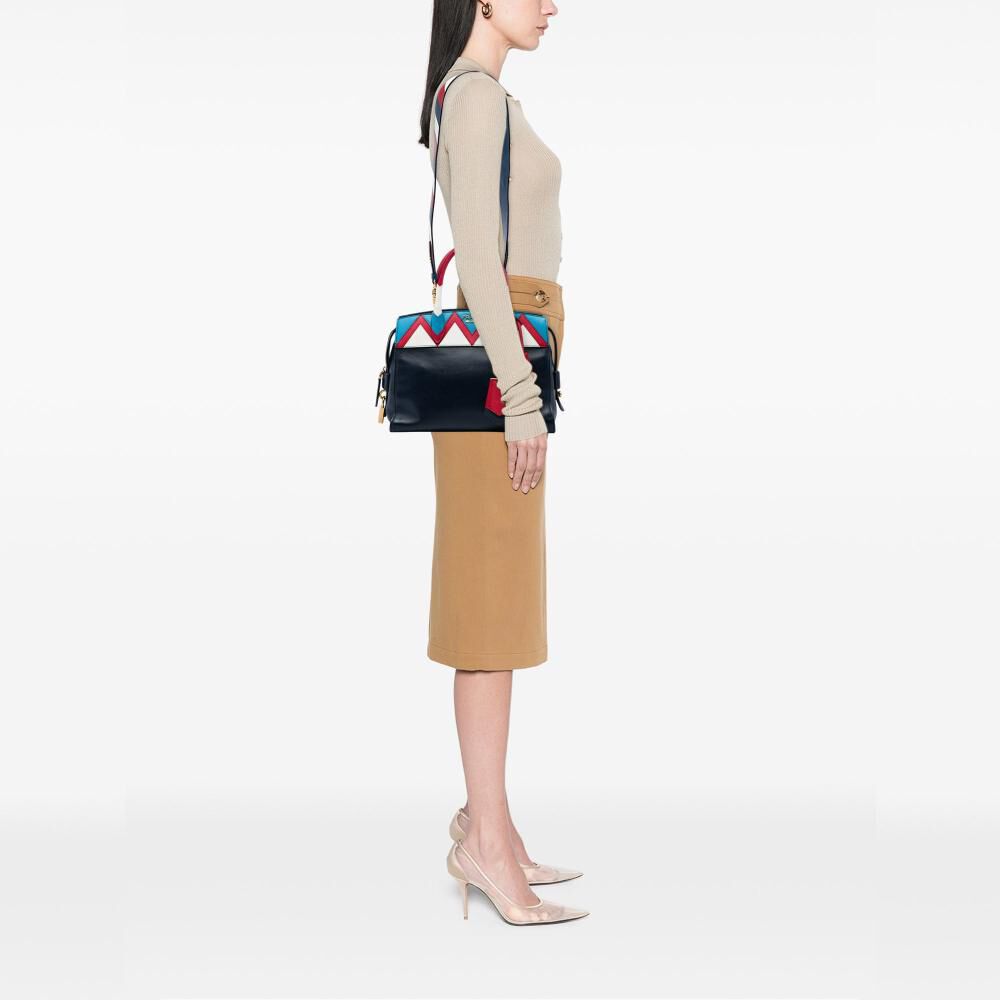 Prada Esplanade