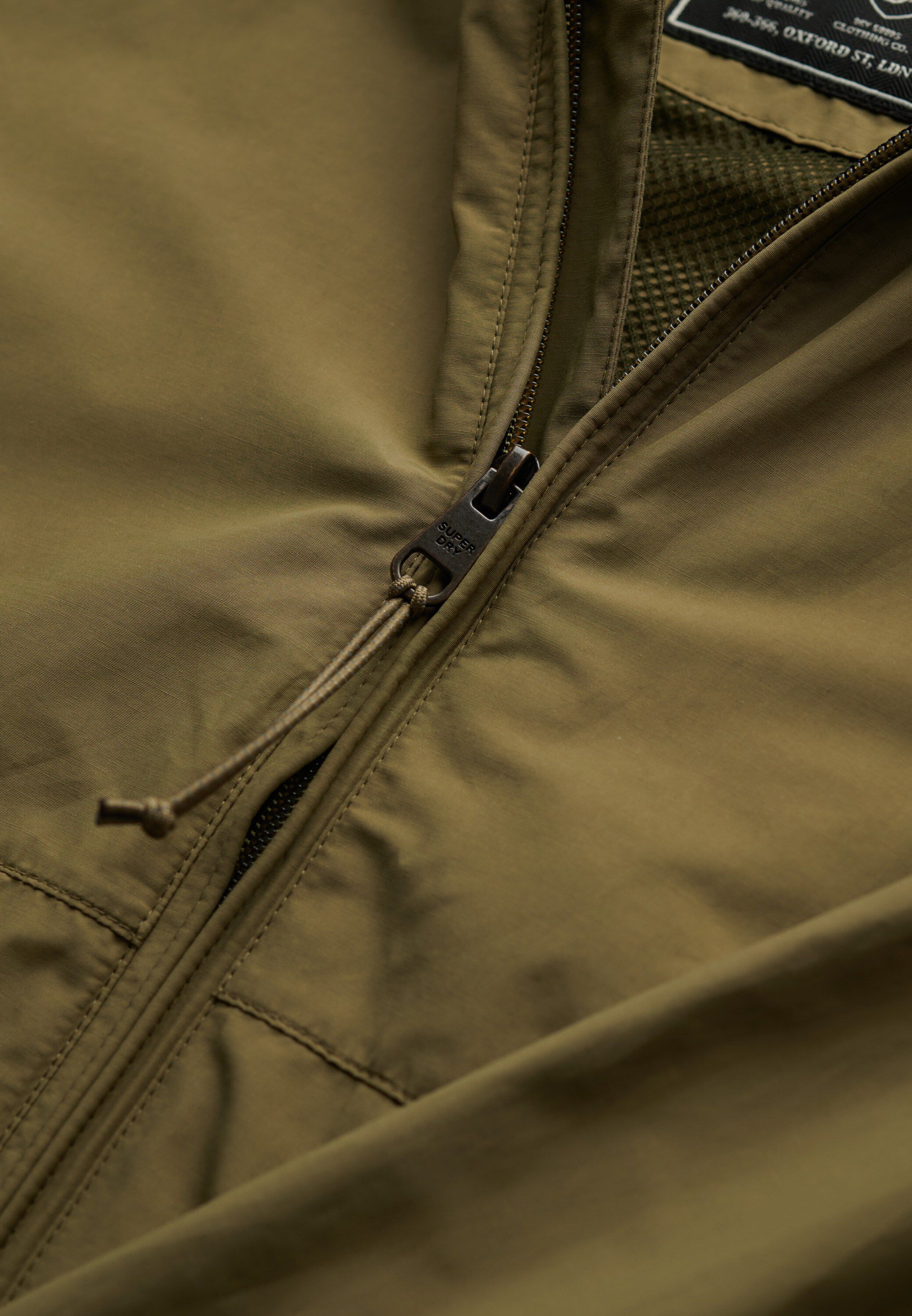 FLYWEIGHT SPORTS JACKET