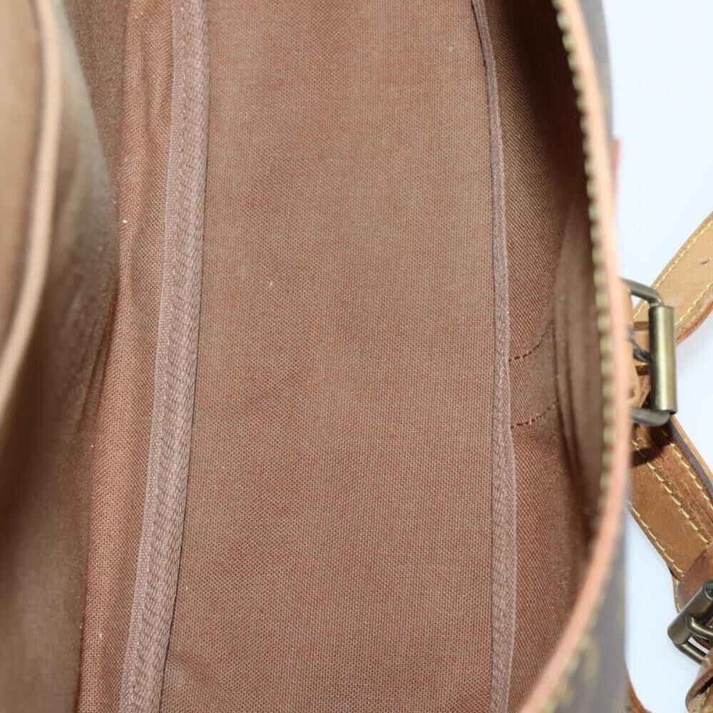 Louis Vuitton Saumur