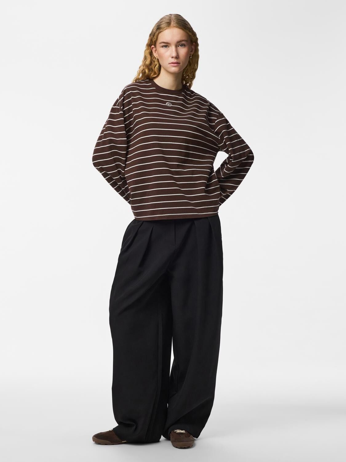 PCSADIE LS BARREL SLEEVE TOP JRS D2