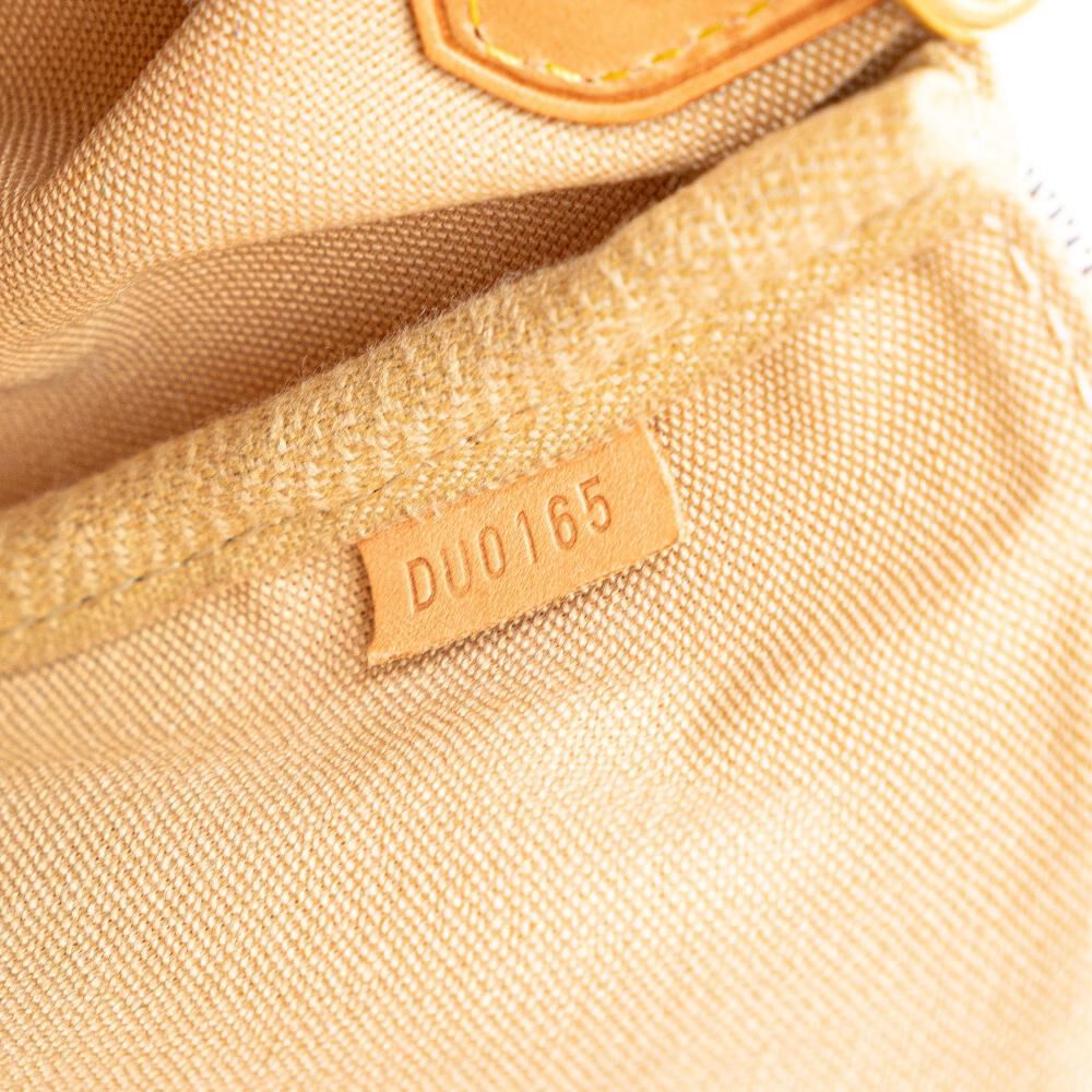 Louis Vuitton Favorite