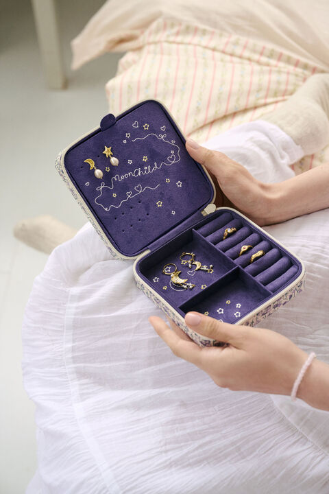 Amelia Jewelry Box Purple Heart