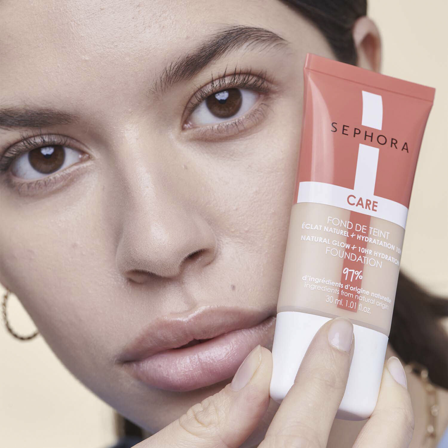 Care 10HR Hydration - Foundation