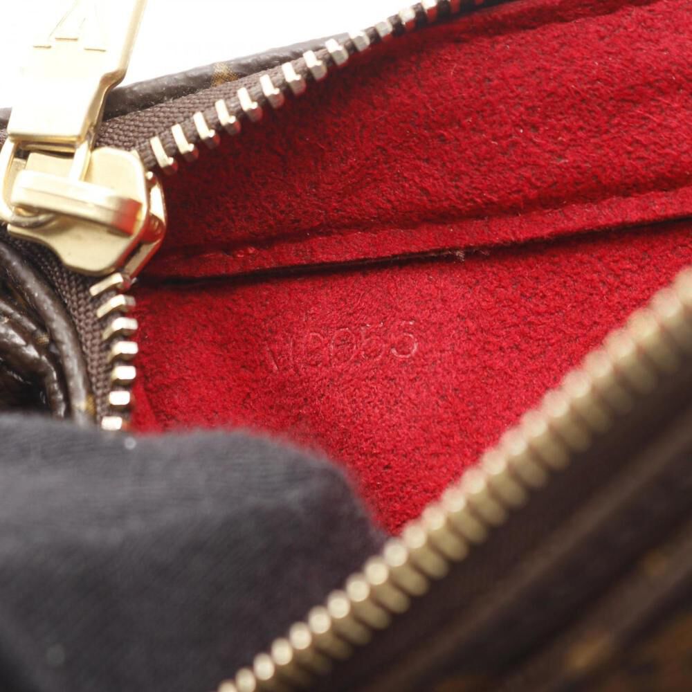 Louis Vuitton Shoulder Bags