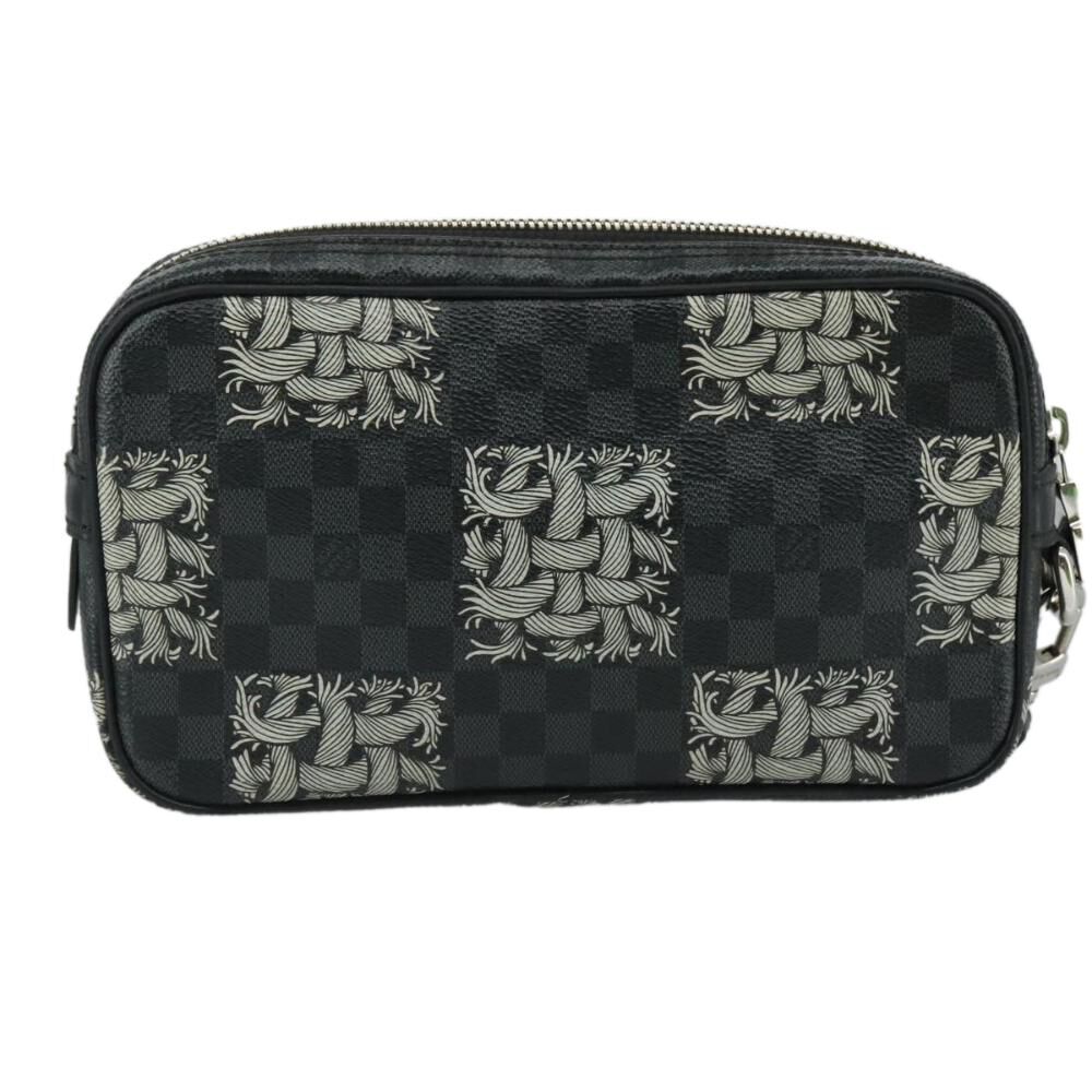 Louis Vuitton Clutch