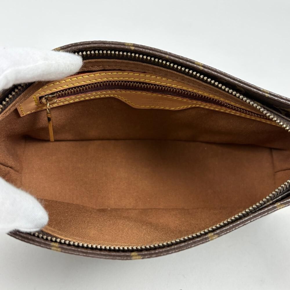 Louis Vuitton Trotteur