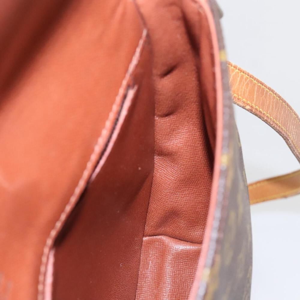 Louis Vuitton Chantilly