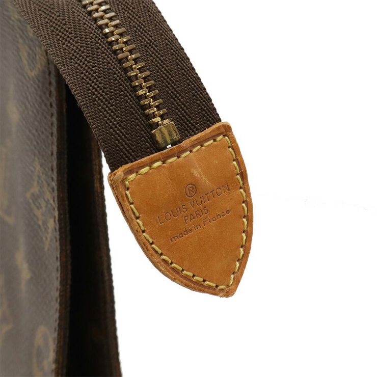 Louis Vuitton Poche Toilette