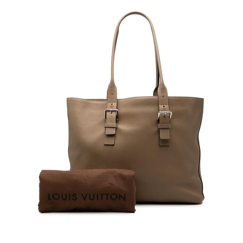 Louis Vuitton Cabas