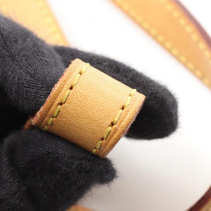 Louis Vuitton Totally