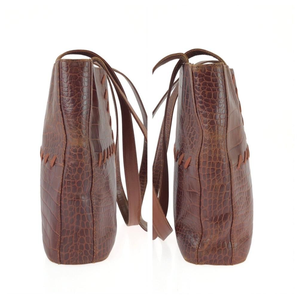 Yves Saint Laurent Shoulder Bag