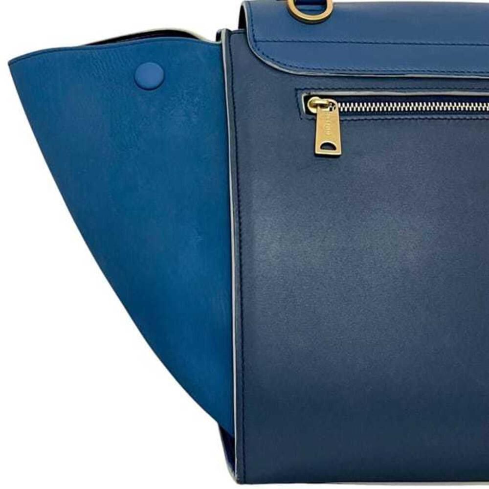 C&eacute;line Trapeze