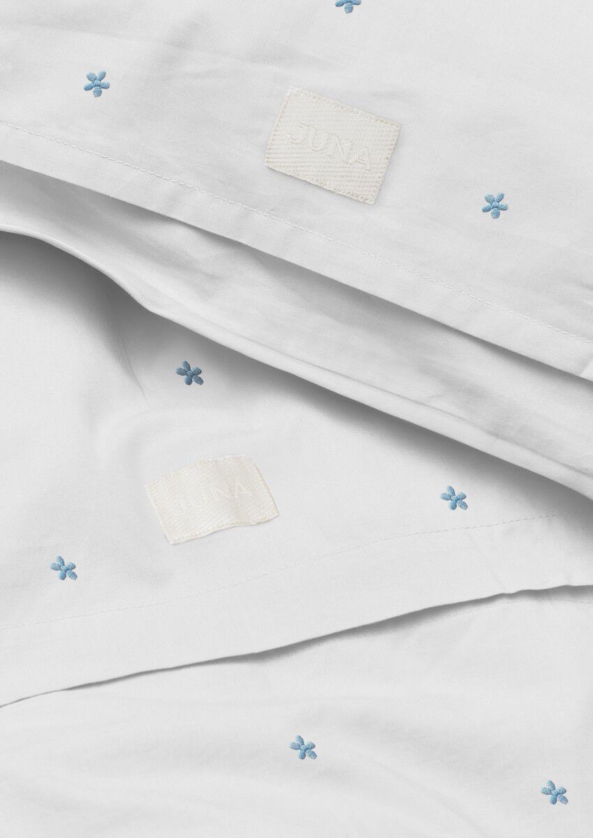 Daisy Senget&oslash;j Baby 70x100 cm hvid/lys bl&aring;