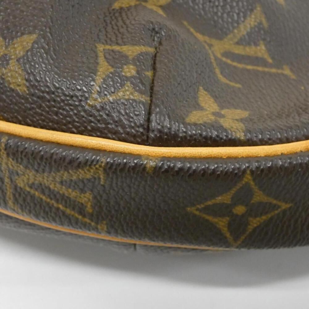 Louis Vuitton Croissant