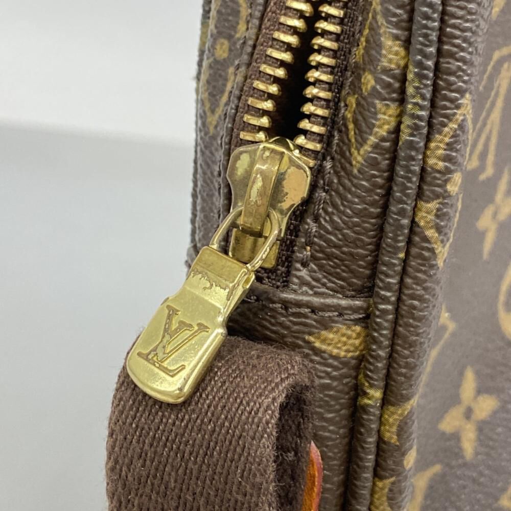 Louis Vuitton Shoulder Bags