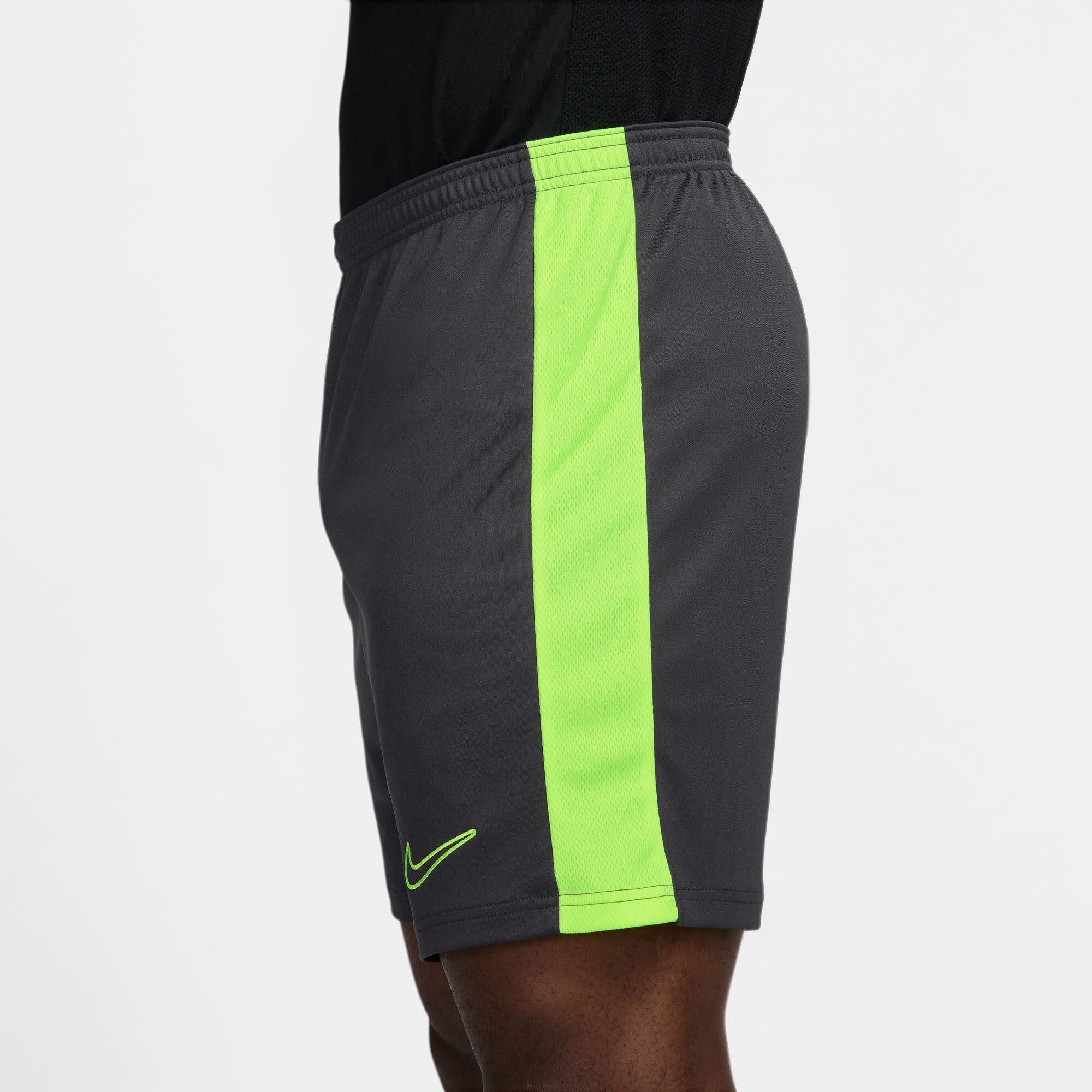 Dri-FIT Academy shorts