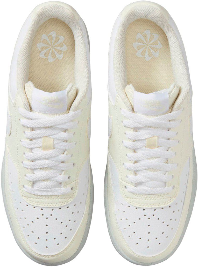 COURT VISION LOW NEXT NATURE SNEAKERS