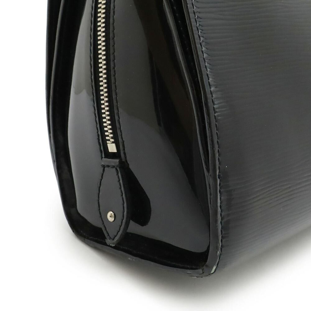 Louis Vuitton Pont Neuf