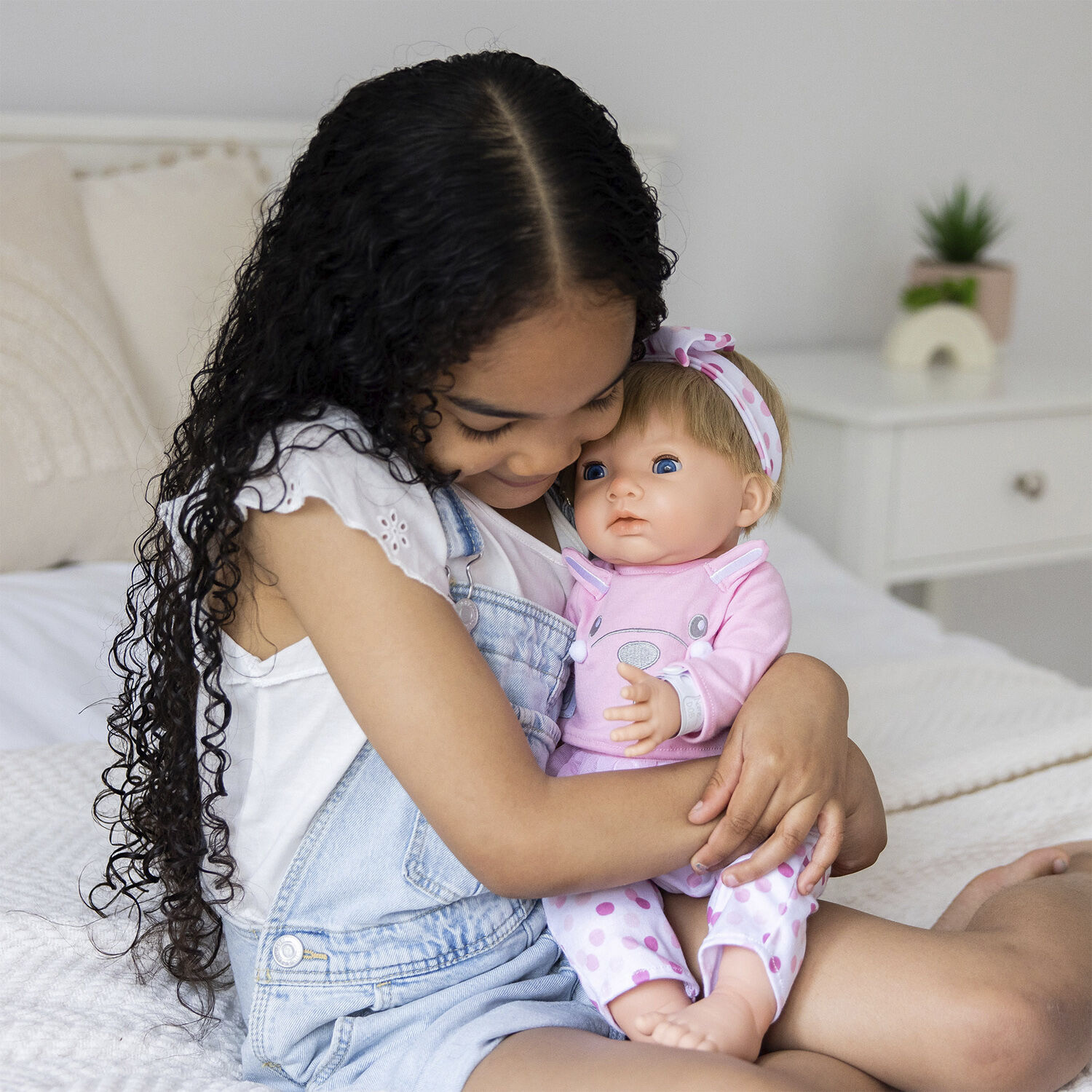 TINY TREASURES. Pink Bunn