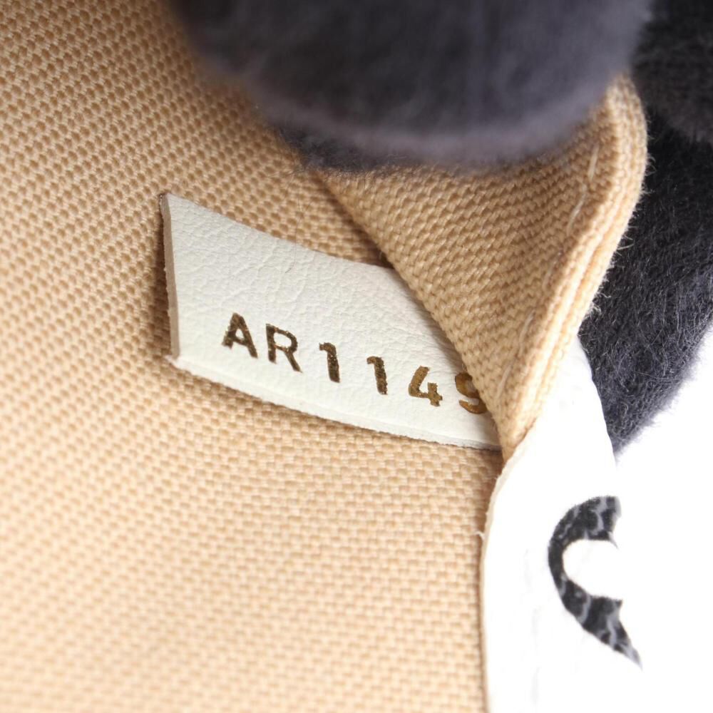 Louis Vuitton Neverfull