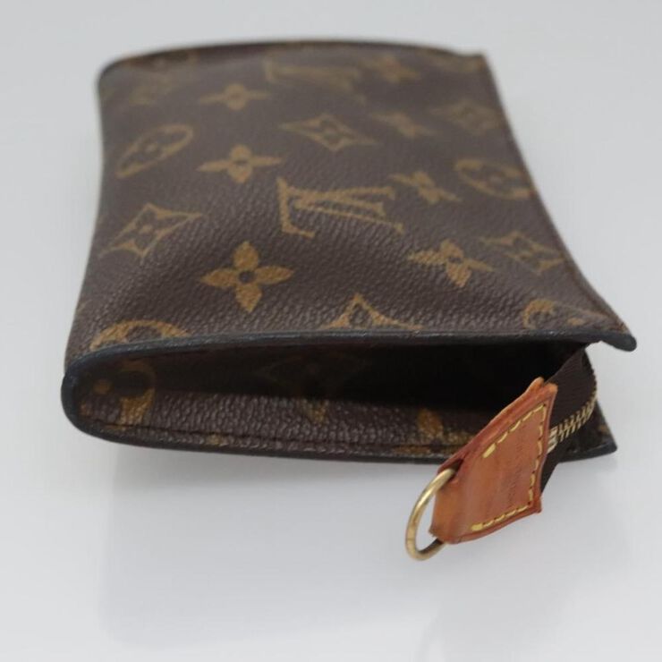 Louis Vuitton Pouch