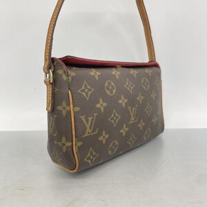 Louis Vuitton Recital