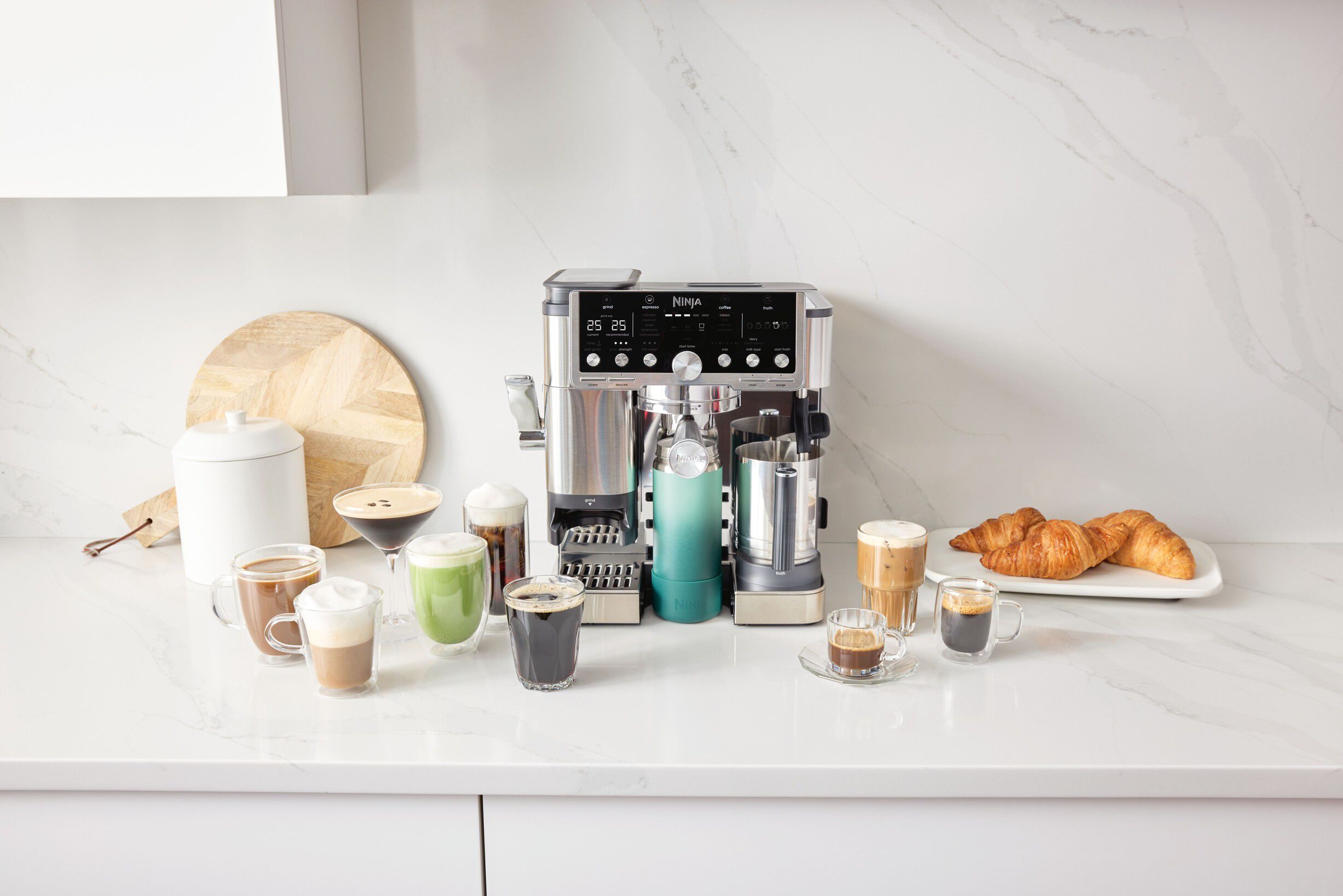 NINJA LUXE CAF&Eacute; PRO SERIES 3-I-1 ESPRESSOMASKINE
