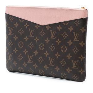 Louis Vuitton Pouch