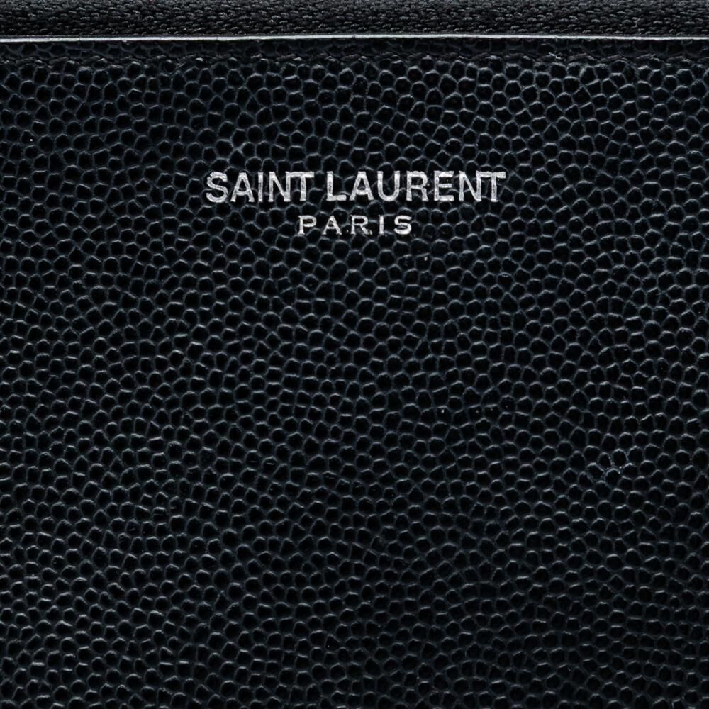 Yves Saint Laurent Clutch