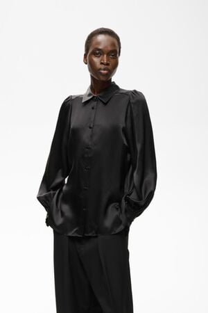 DavilaIW Premium Shirt