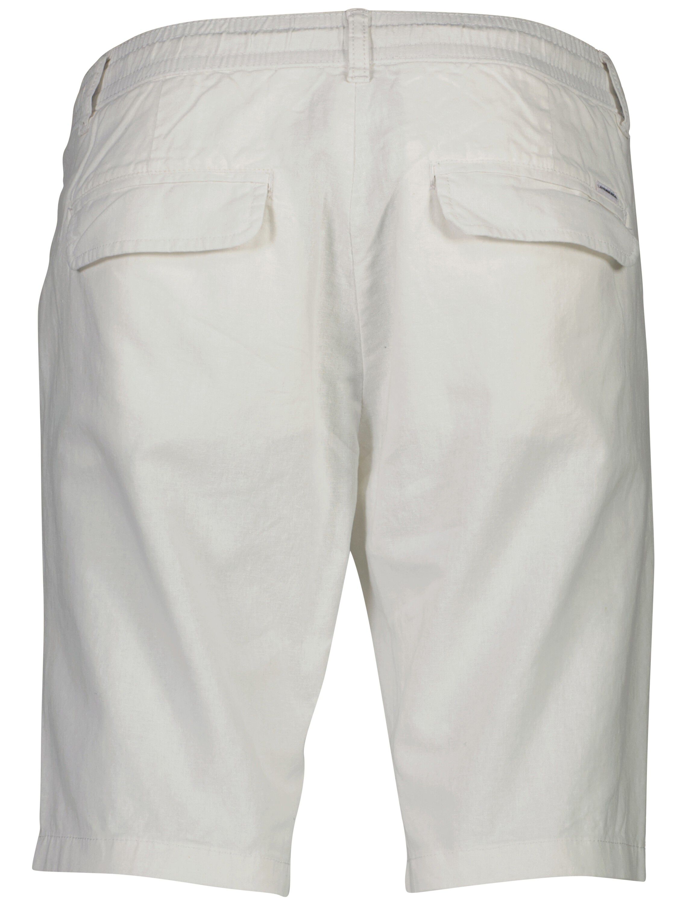 Linen shorts