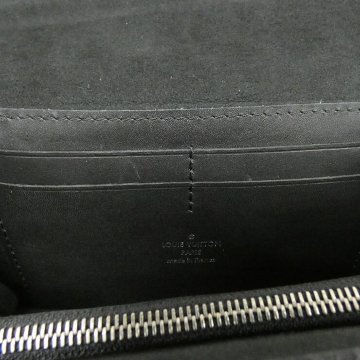 Louis Vuitton Dauphine