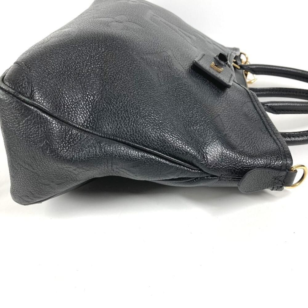 Louis Vuitton Triana