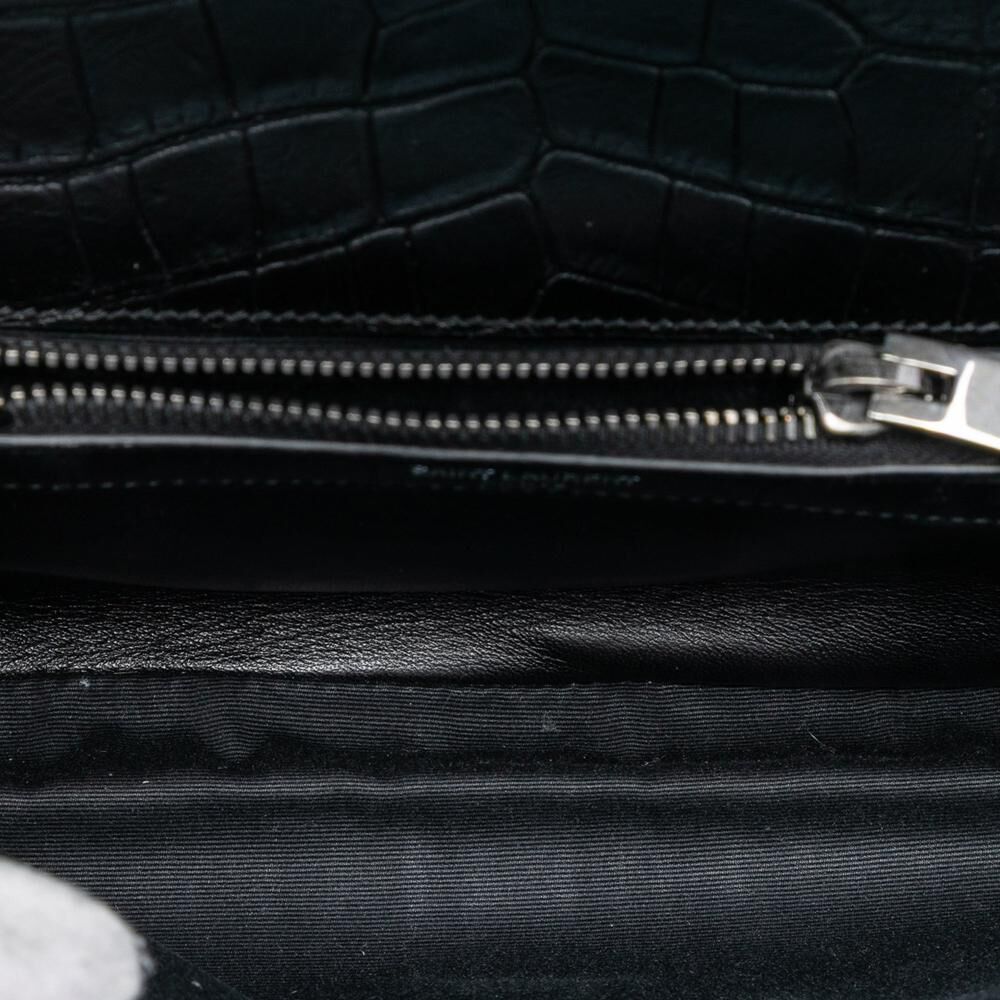 Yves Saint Laurent Handbag