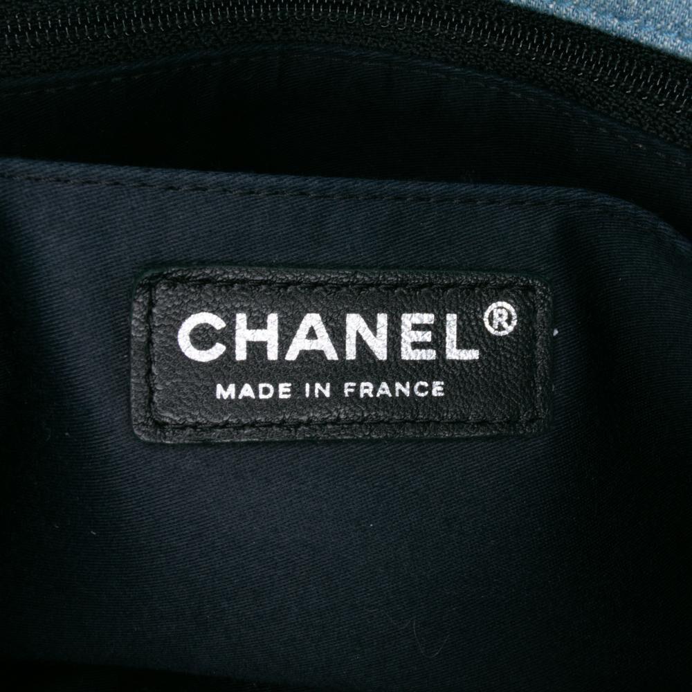 Chanel Shoulder Bag