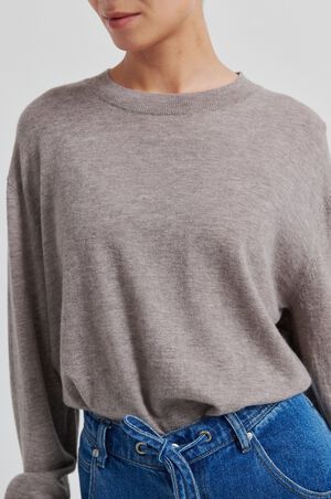 Claro Knit O-Neck