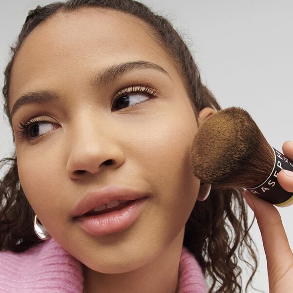 07 Kabukipensel - Intuitiv påføring, perfekt finish