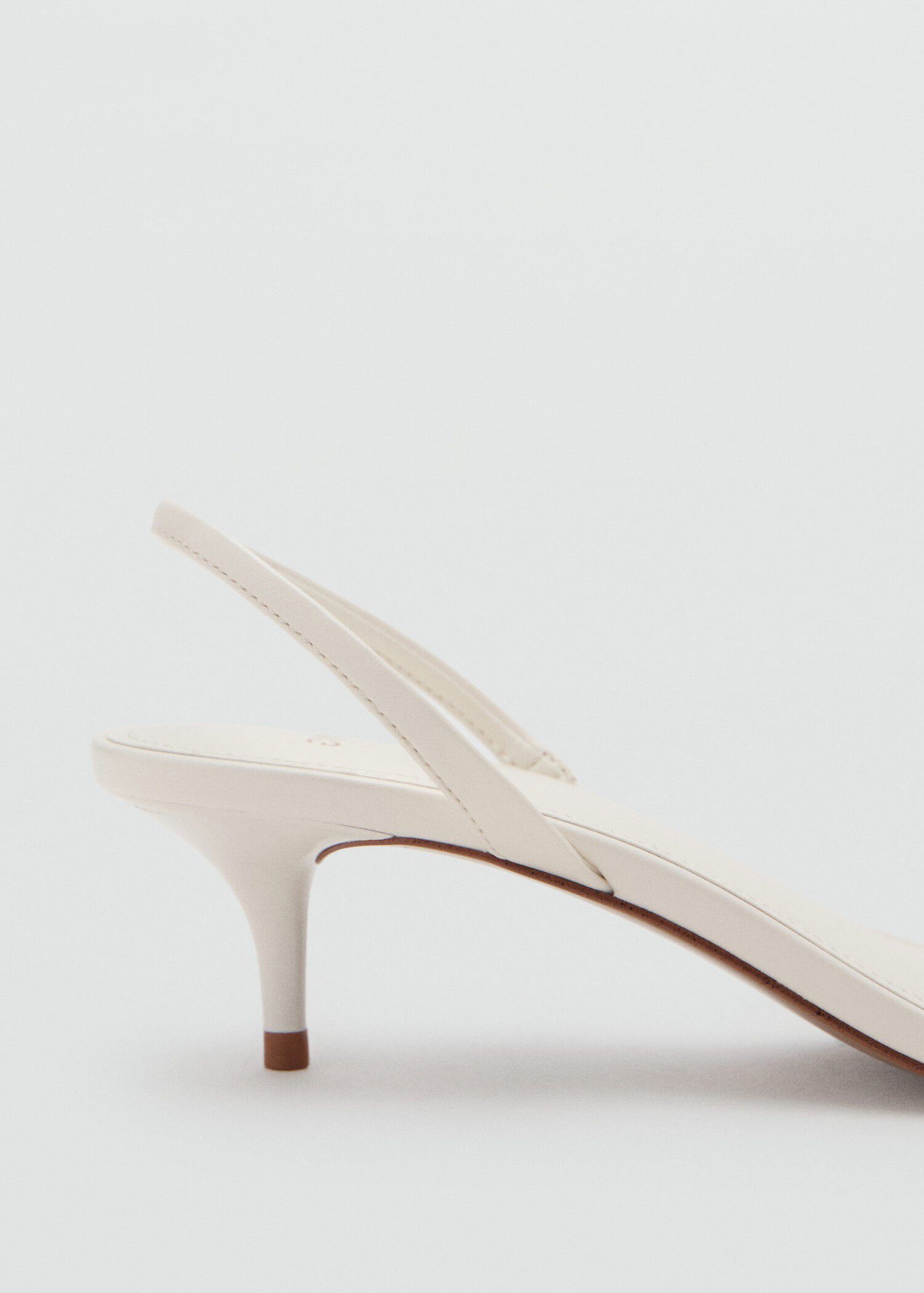 Kitten-heel sandals with strap