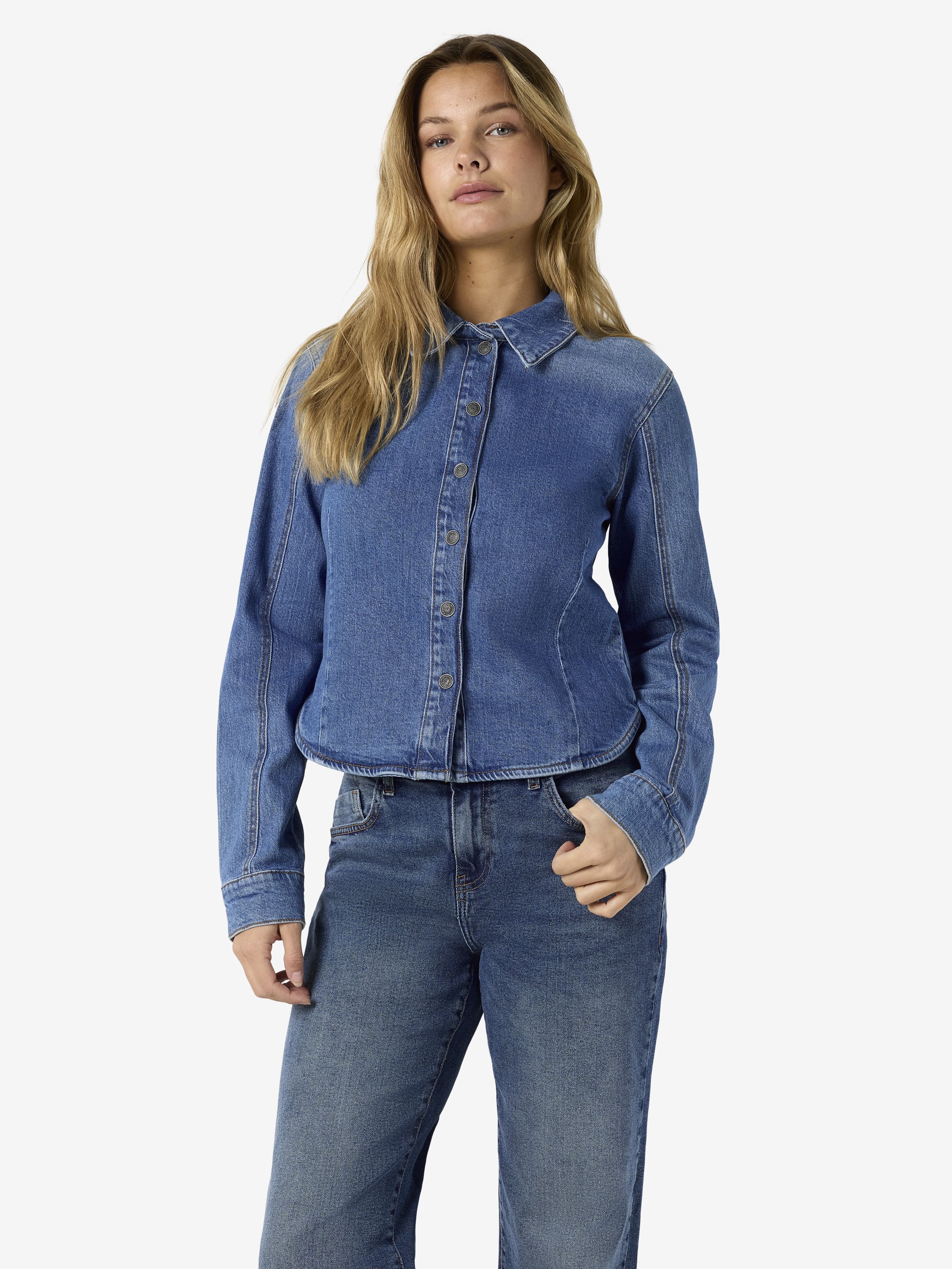 Nmgina Berry Ls Fit Shirt Az476Mb Noos
