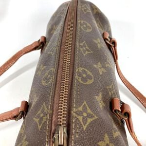 Louis Vuitton Papillon