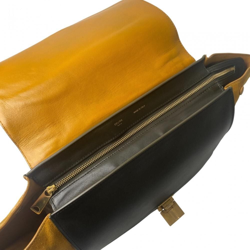 C&eacute;line Trapeze