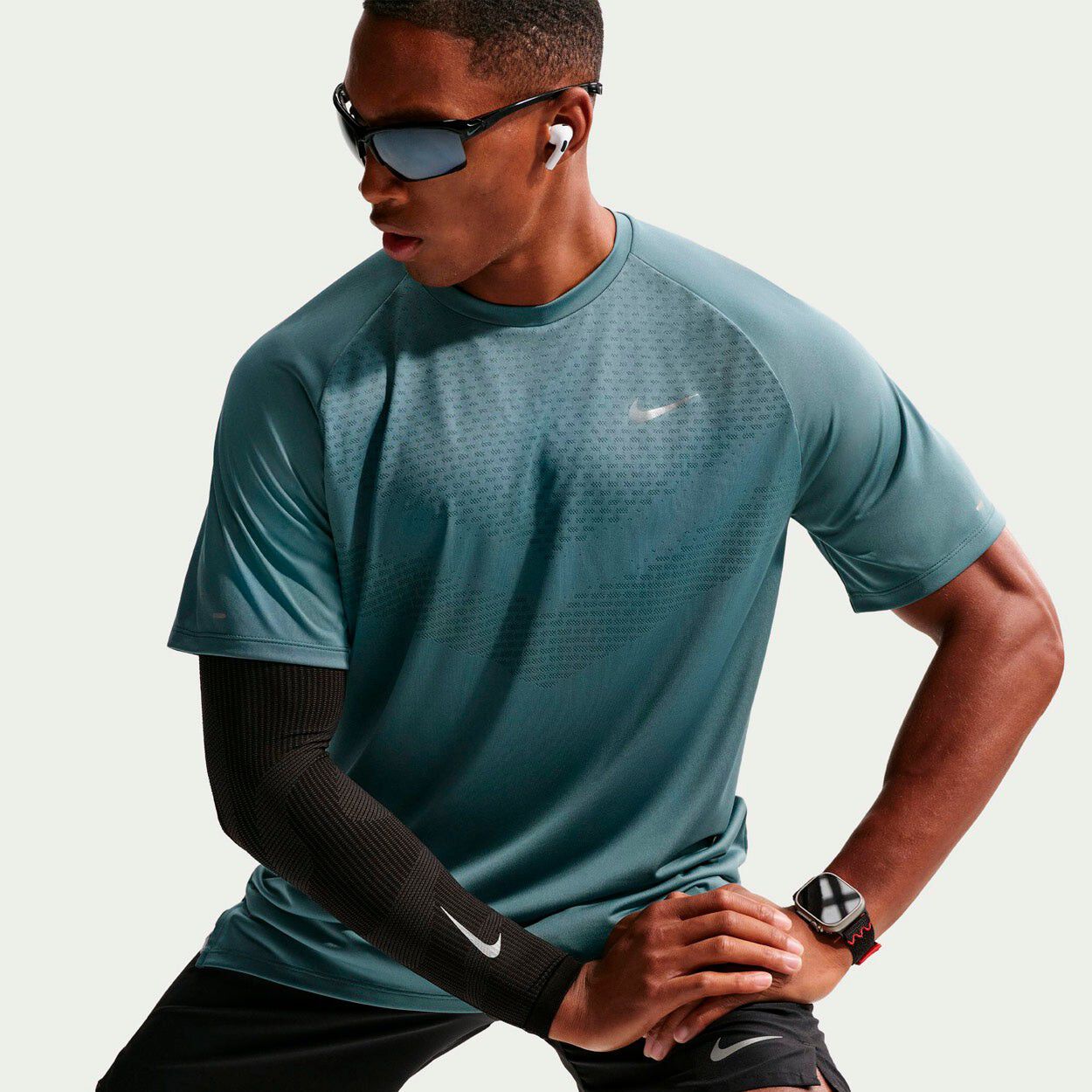 Stride Dri-Fit L&oslash;be T-shirt