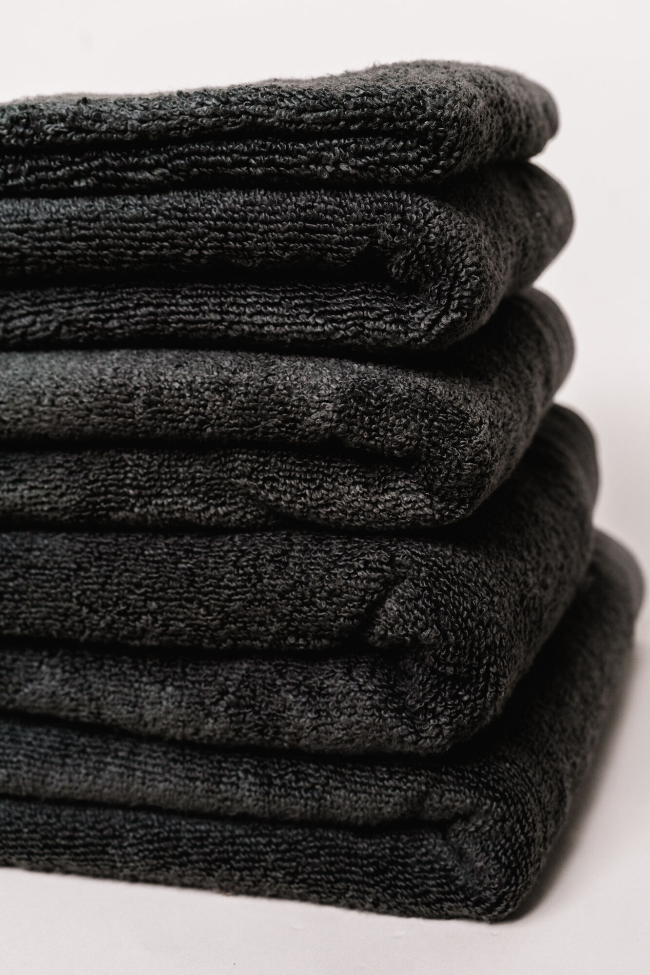 Hotel & spa h&aring;ndkl&aelig;de concrete