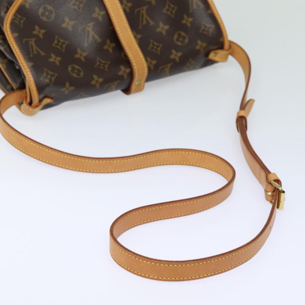 Louis Vuitton Saumur