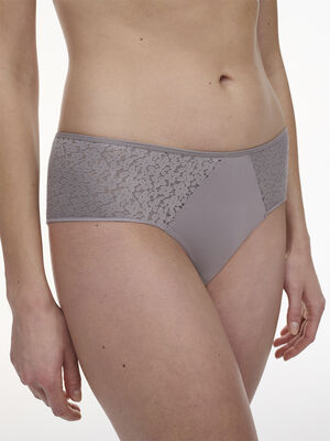 Norah Shorty