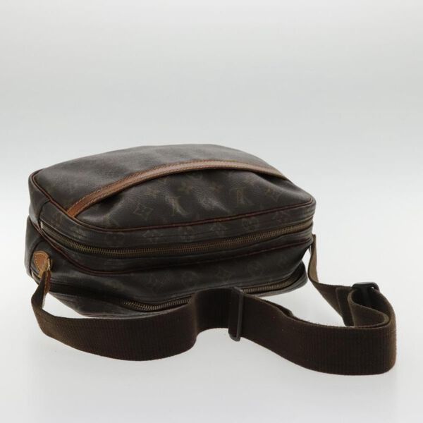 Louis Vuitton Reporter