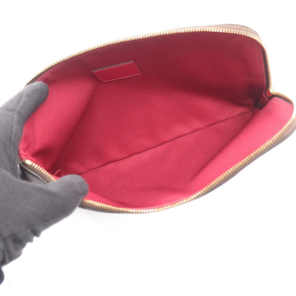 Louis Vuitton Clutch