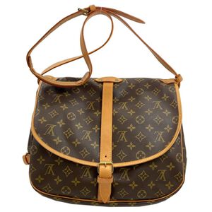 Louis Vuitton Saumur