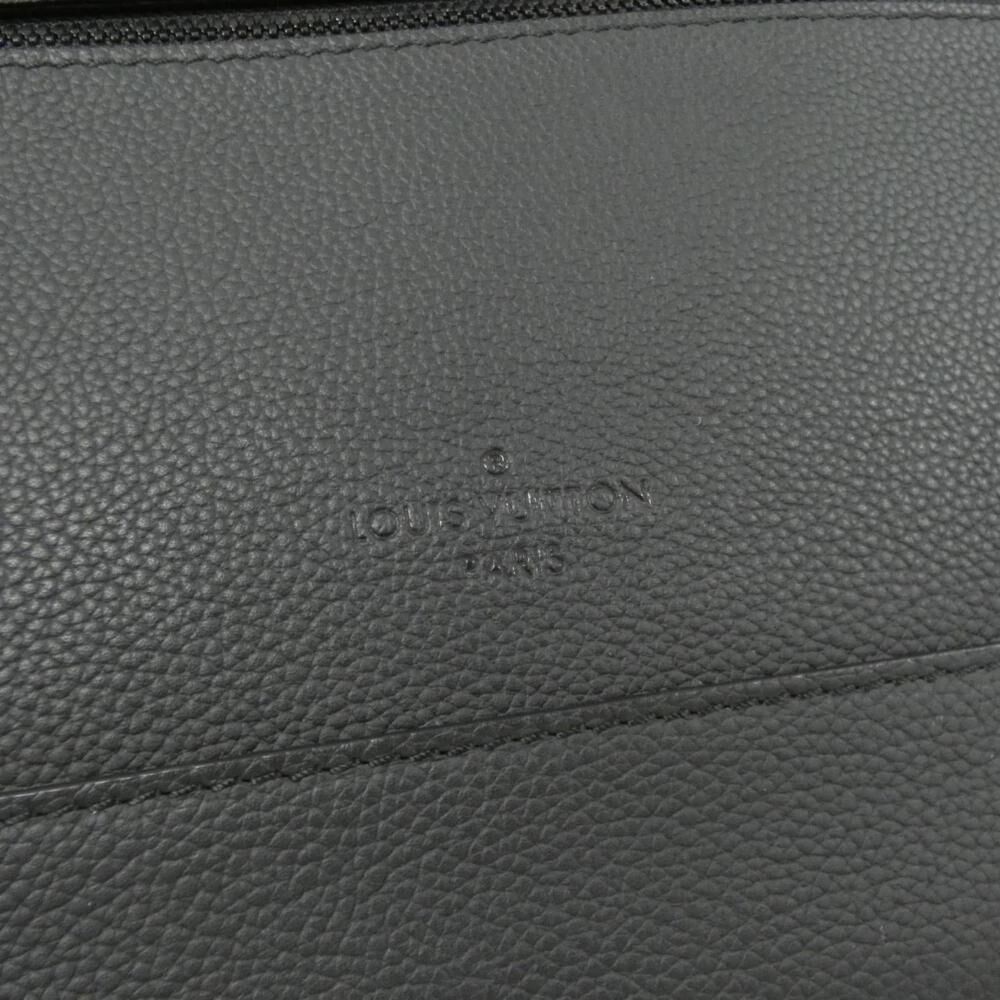 Louis Vuitton Messenger